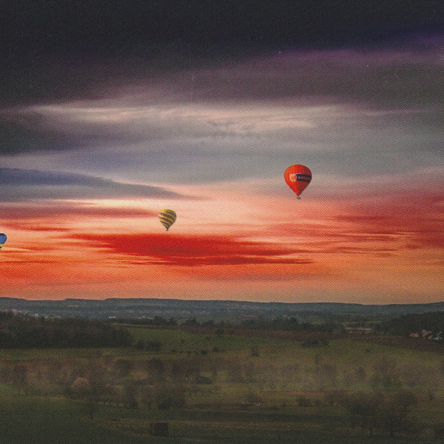 Ansichtkaart Luchtballonnen aan de Horizon. 